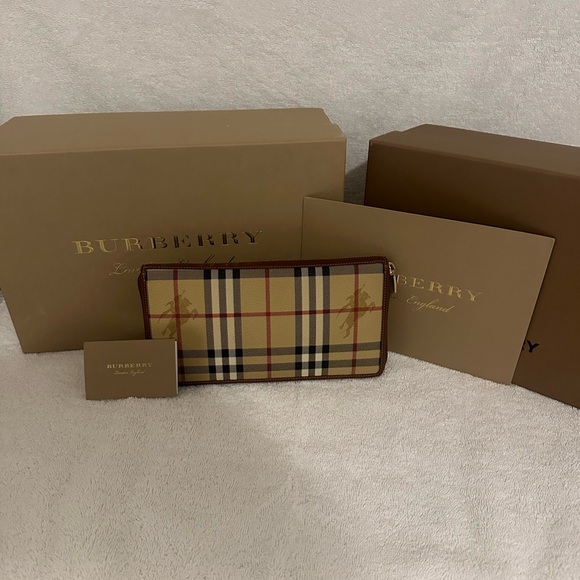 Burberry zippy organizer nova check - Picture 6 of 14